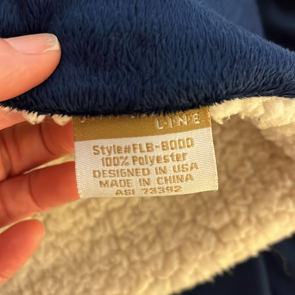 Simplicity Lambswool MicroSherpa throw - Picture 6 of 7